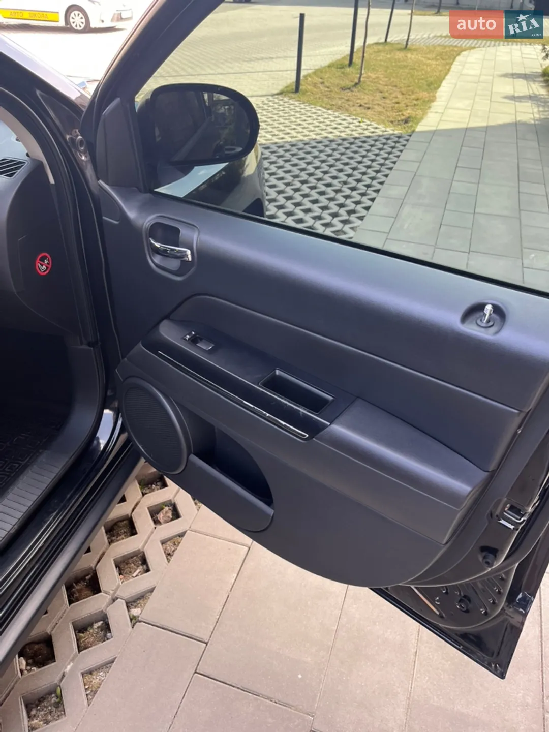 2011 Jeep Compass - мініатюра 66
