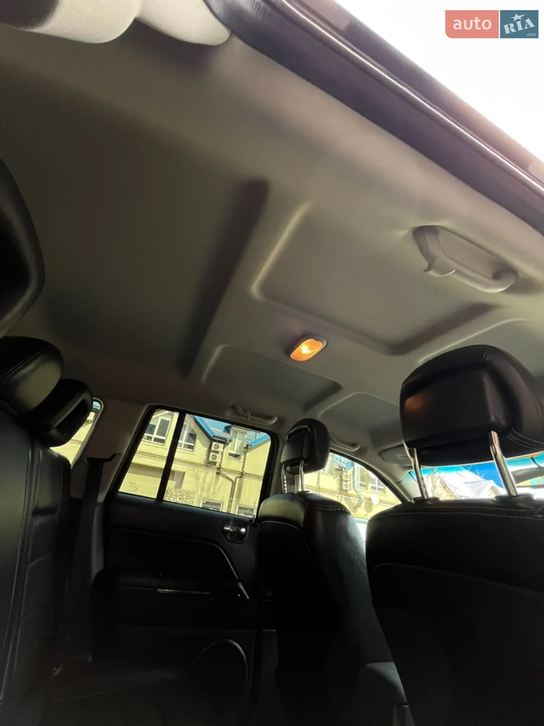 2011 Jeep Compass - мініатюра 77