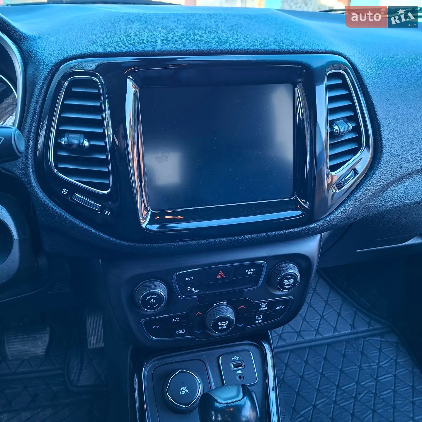 2018 Jeep Compass - мініатюра 19