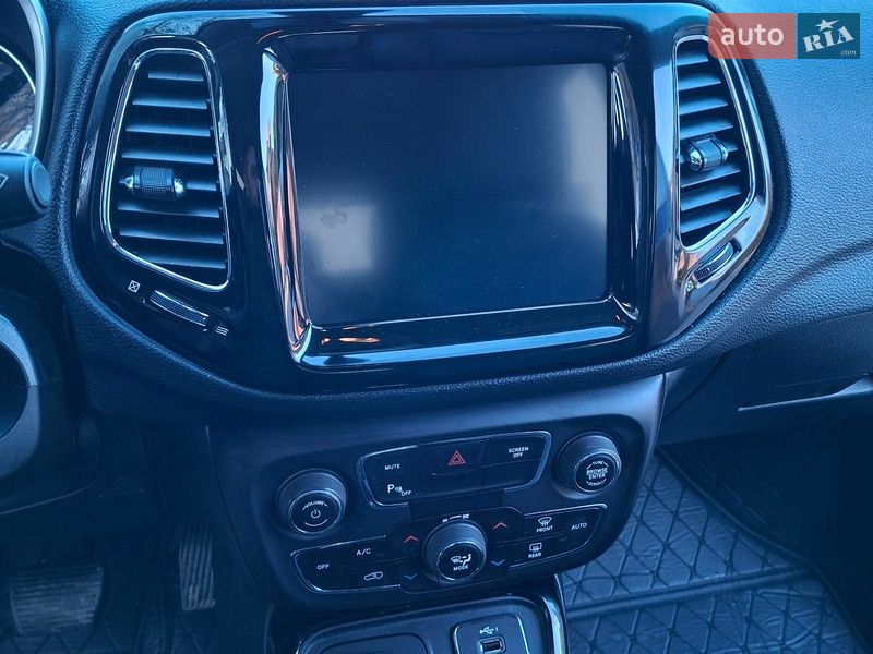 Позашляховик / Кросовер Jeep Compass 2018 в Харкові фото 19 Позашляховик / Кросовер Jeep Compass 2018 в Харкові
