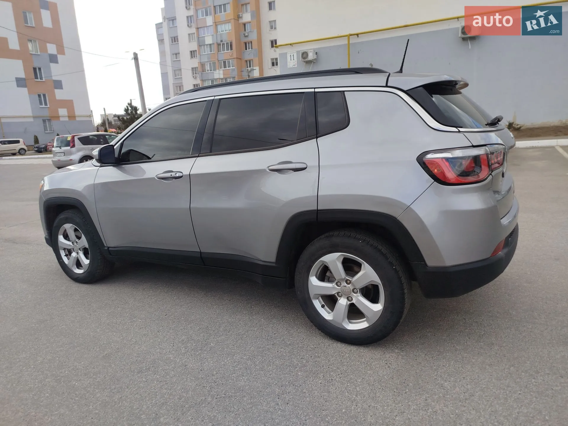 2017 Jeep Compass - мініатюра 9