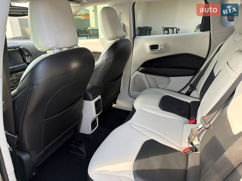 Позашляховик / Кросовер Jeep Compass 2018 в Івано-Франківську фото 17 Позашляховик / Кросовер Jeep Compass 2018 в Івано-Франківську