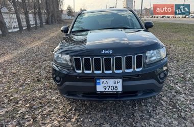 Позашляховик / Кросовер Jeep Compass 2015 в Києві