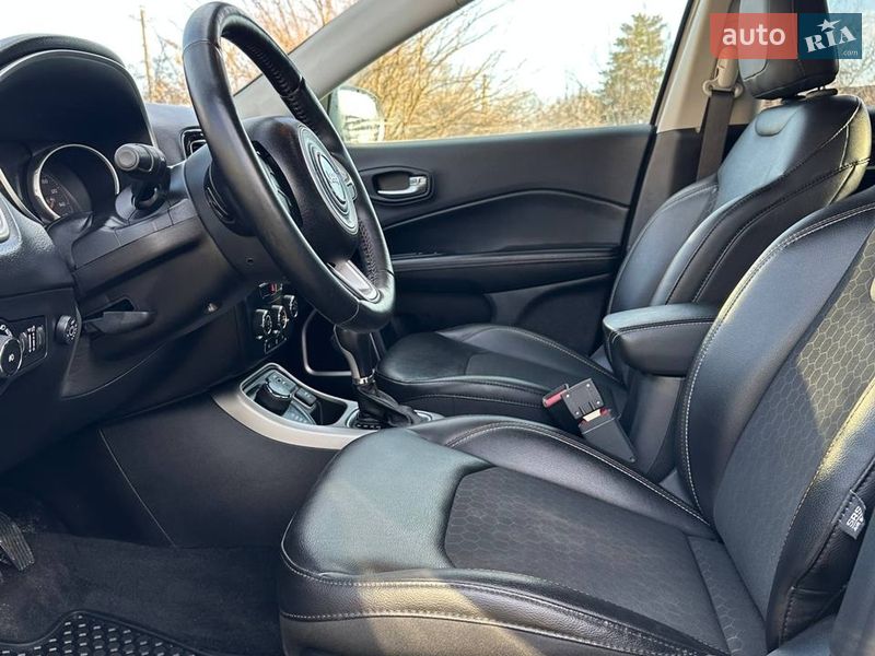 Позашляховик / Кросовер Jeep Compass 2018 в Дніпрі