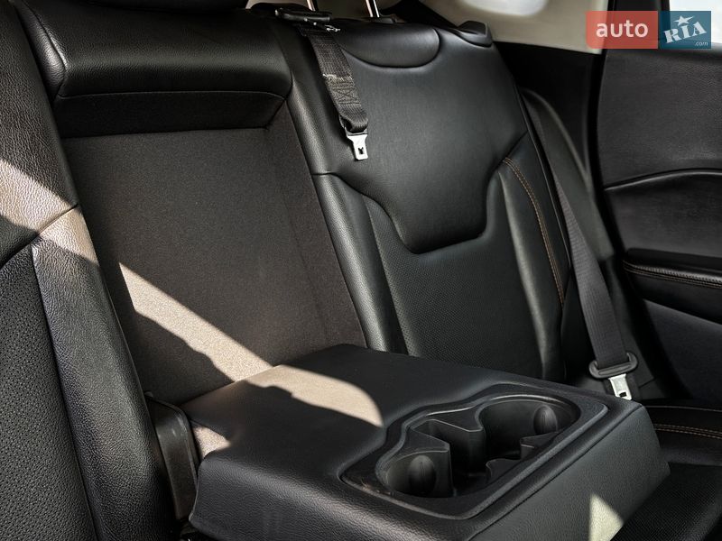 Позашляховик / Кросовер Jeep Compass 2020 в Білогородці фото 25 Позашляховик / Кросовер Jeep Compass 2020 в Білогородці