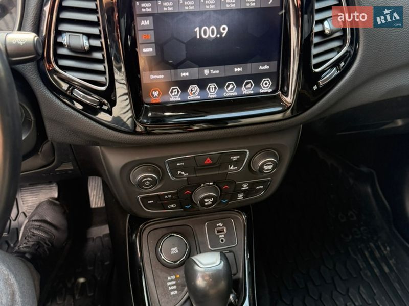 Внедорожник / Кроссовер Jeep Compass 2018 в Ивано-Франковске