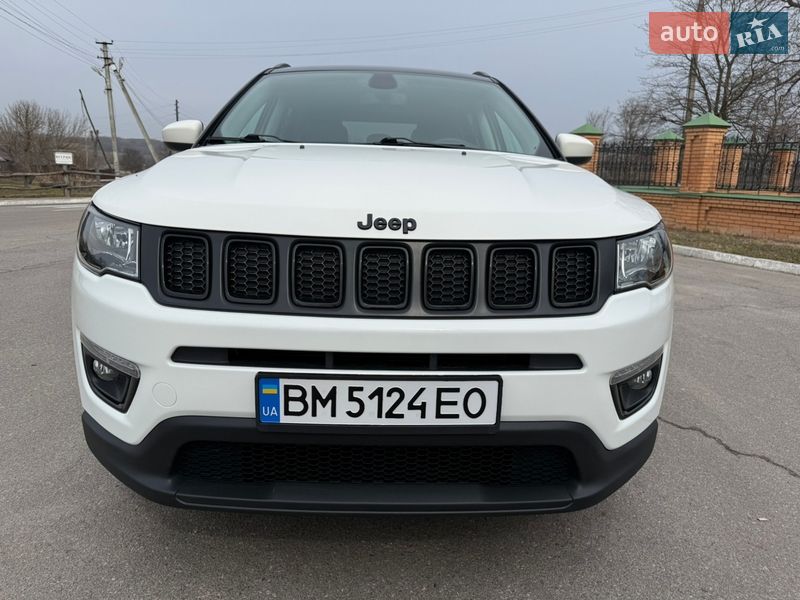 Внедорожник / Кроссовер Jeep Compass 2019 в Ромнах