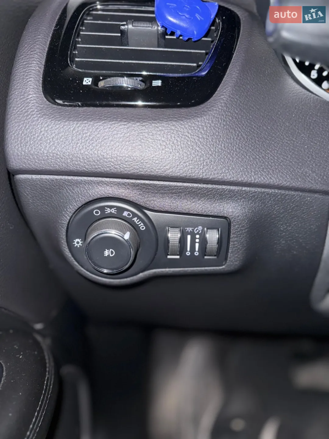 2018 Jeep Compass - мініатюра 12