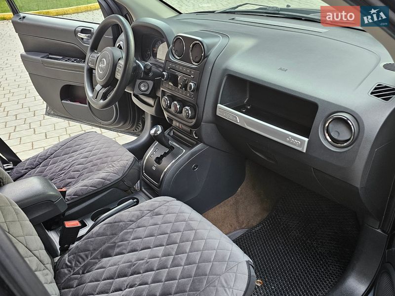 Внедорожник / Кроссовер Jeep Compass 2015 в Ивано-Франковске