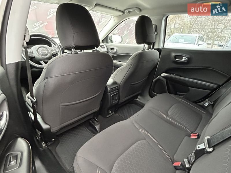 Позашляховик / Кросовер Jeep Compass 2017 в Сумах фото 27 Позашляховик / Кросовер Jeep Compass 2017 в Сумах