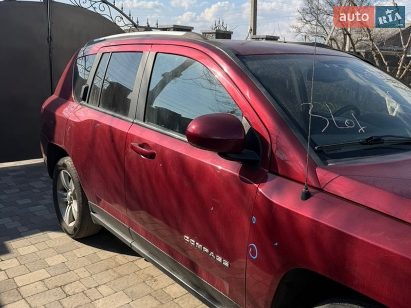 Внедорожник / Кроссовер Jeep Compass 2016 в Гайвороне