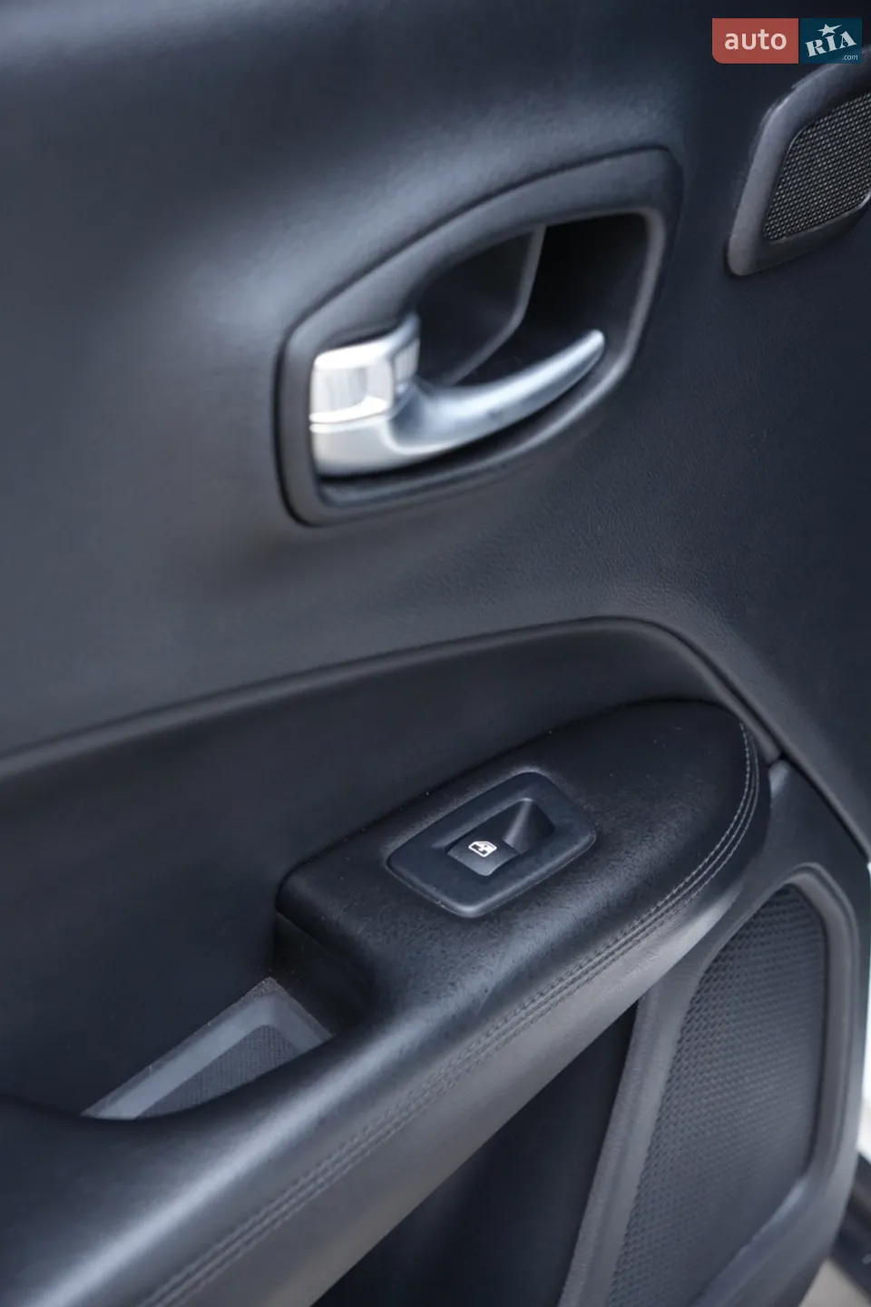 2021 Jeep Compass - мініатюра 14