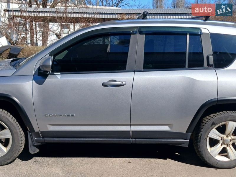 Внедорожник / Кроссовер Jeep Compass 2014 в Харькове