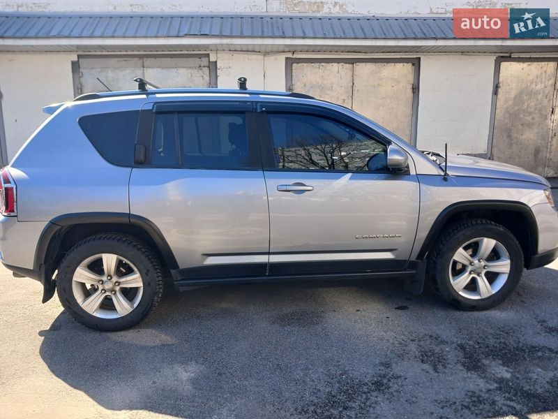 Внедорожник / Кроссовер Jeep Compass 2014 в Харькове