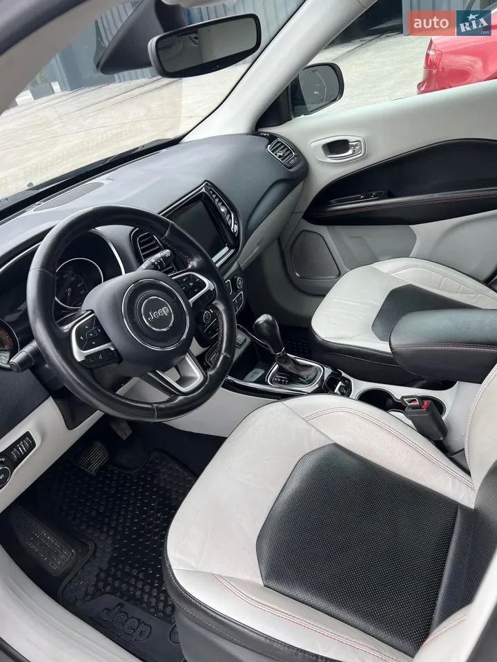 2019 Jeep Compass - мініатюра 24