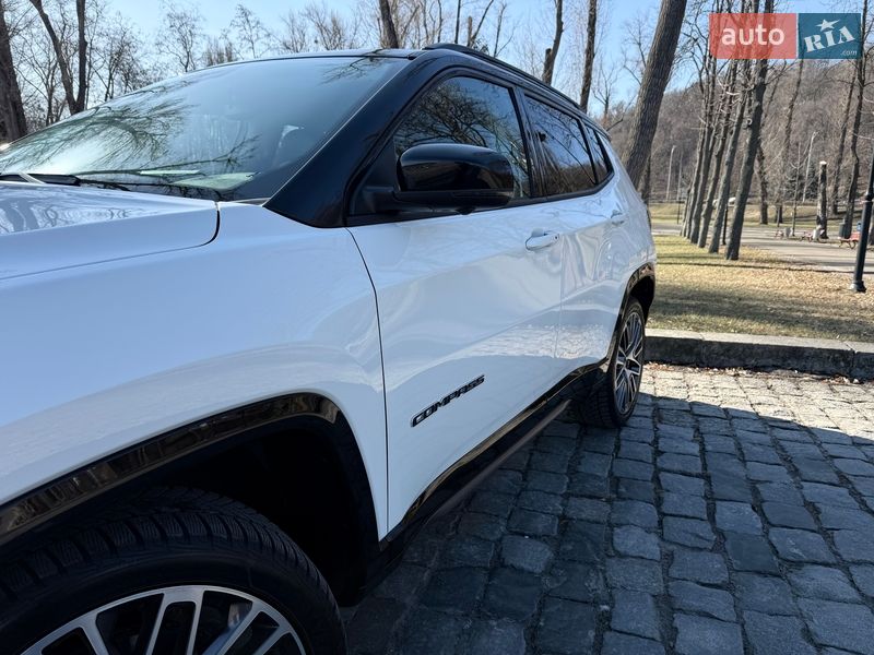 Позашляховик / Кросовер Jeep Compass 2024 в Києві