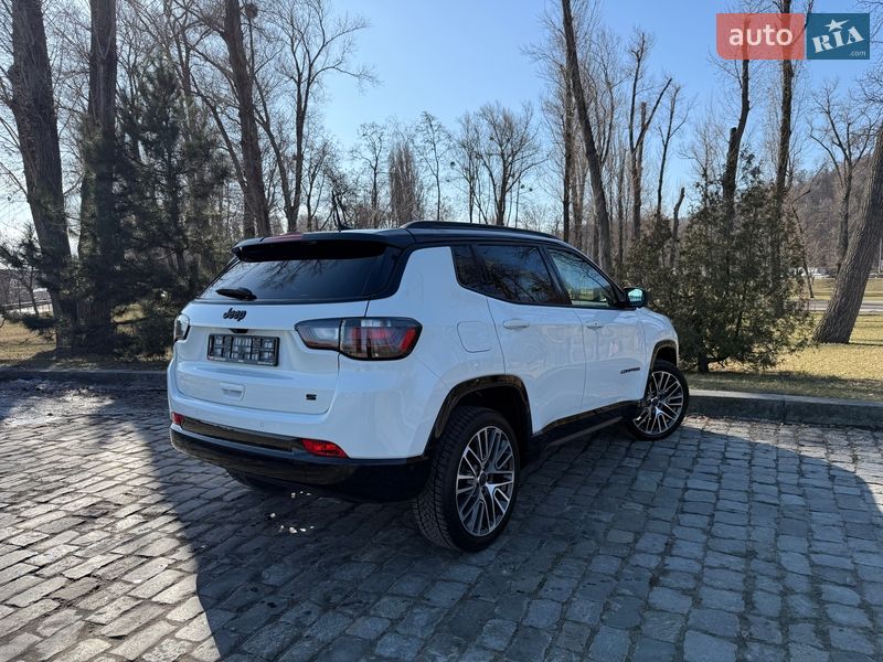 Позашляховик / Кросовер Jeep Compass 2024 в Києві