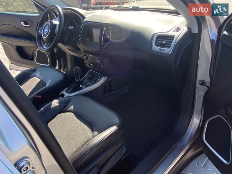 Внедорожник / Кроссовер Jeep Compass 2017 в Полтаве