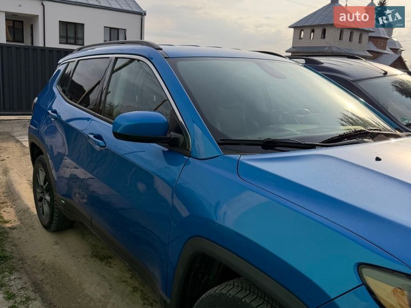 Внедорожник / Кроссовер Jeep Compass 2017 в Львове