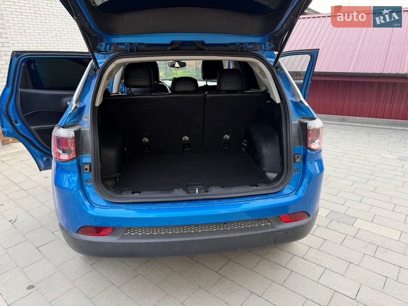 Внедорожник / Кроссовер Jeep Compass 2017 в Львове