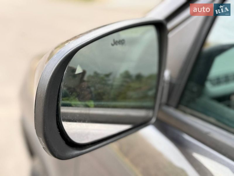 Внедорожник / Кроссовер Jeep Compass 2023 в Ровно