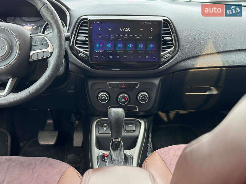 Внедорожник / Кроссовер Jeep Compass 2017 в Львове фото 38 Внедорожник / Кроссовер Jeep Compass 2017 в Львове