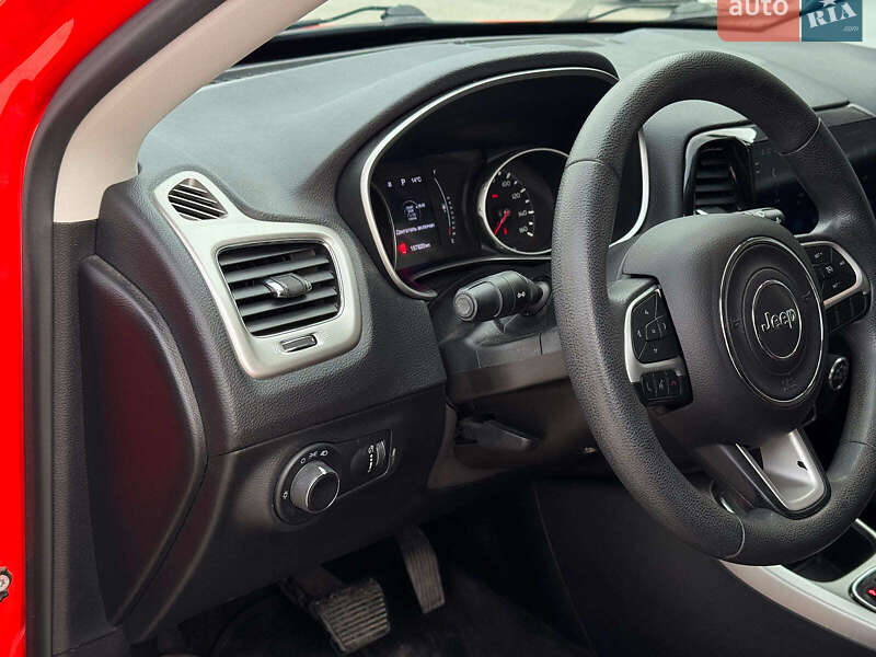 Внедорожник / Кроссовер Jeep Compass 2017 в Львове фото 21 Внедорожник / Кроссовер Jeep Compass 2017 в Львове