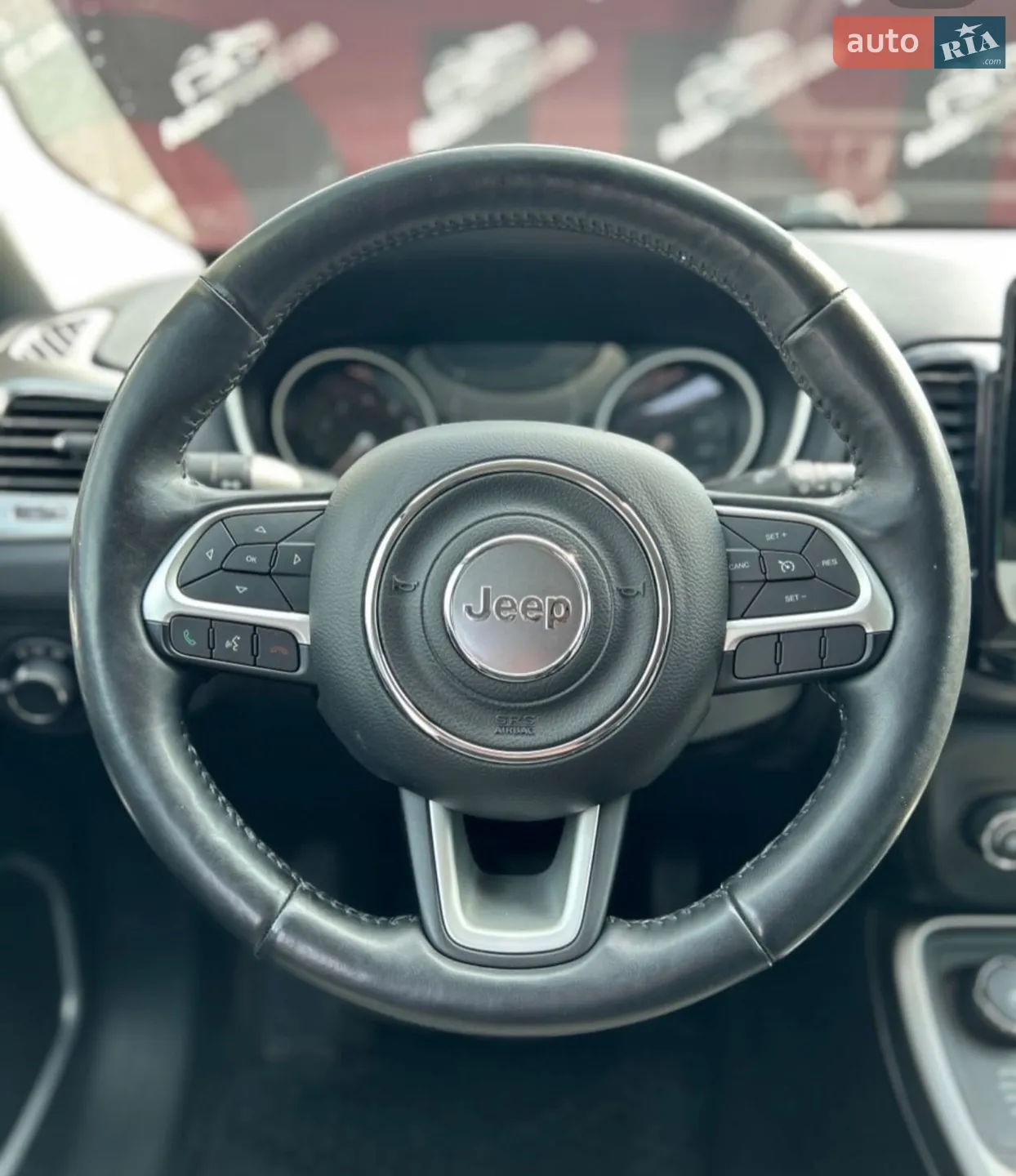 2017 Jeep Compass - мініатюра 11