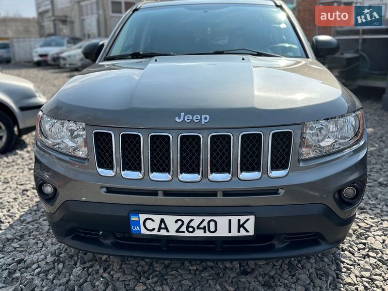 Позашляховик / Кросовер Jeep Compass 2011 в Смілі