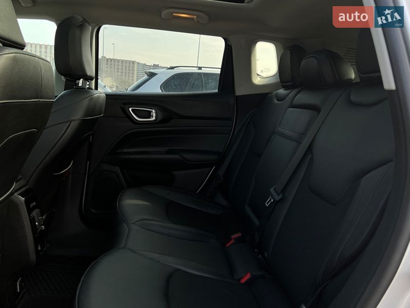 Позашляховик / Кросовер Jeep Compass 2022 в Львові фото 20 Позашляховик / Кросовер Jeep Compass 2022 в Львові