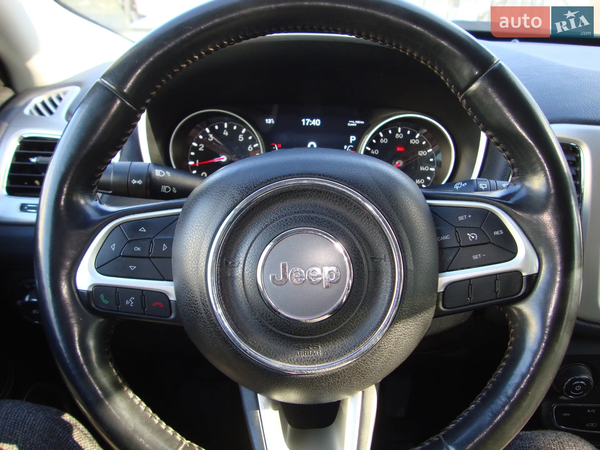 2019 Jeep Compass - мініатюра 31