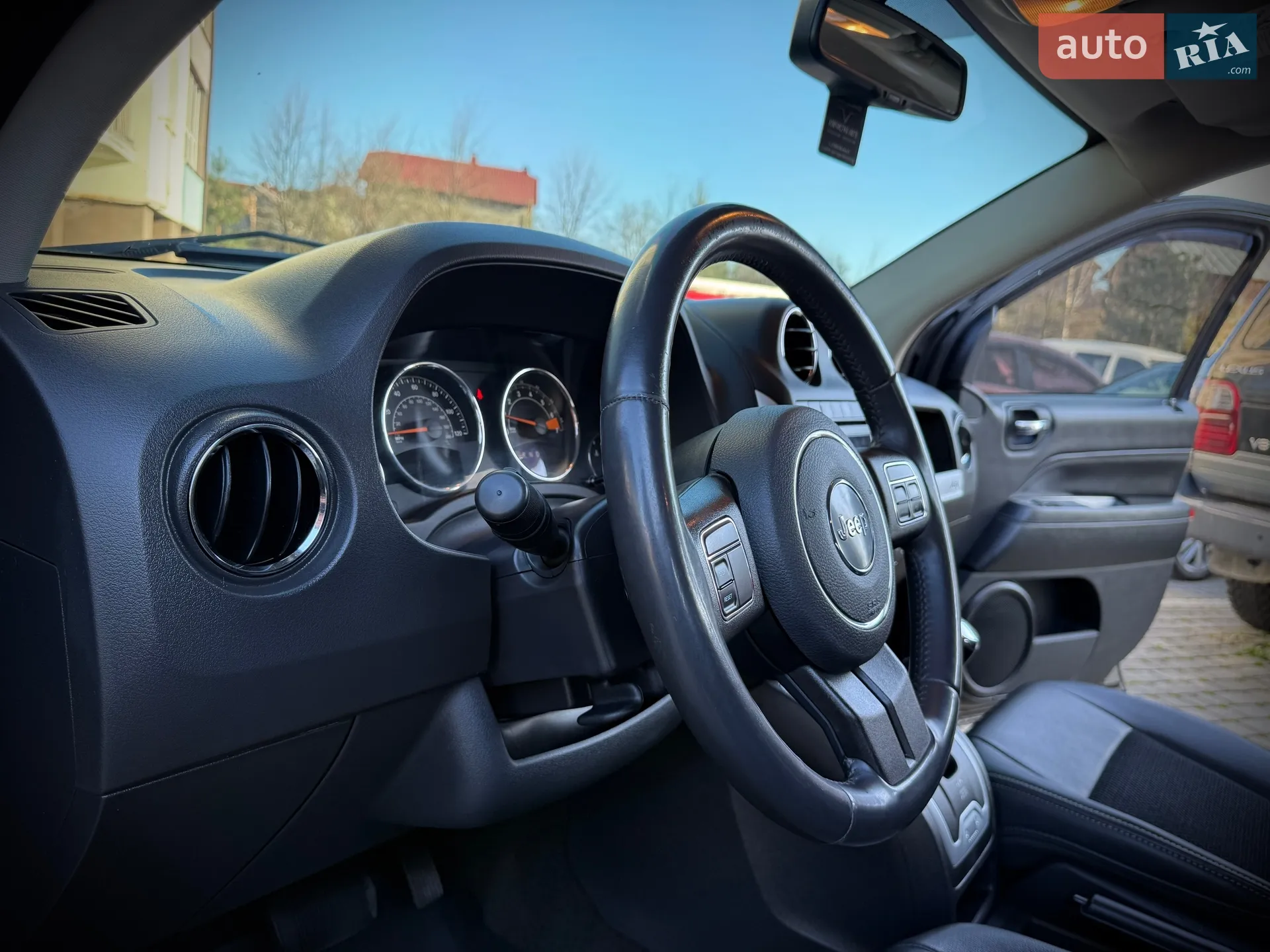 2014 Jeep Compass - мініатюра 28