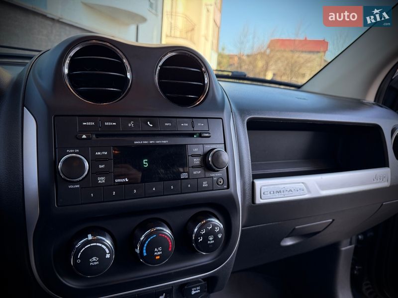 Внедорожник / Кроссовер Jeep Compass 2014 в Ивано-Франковске