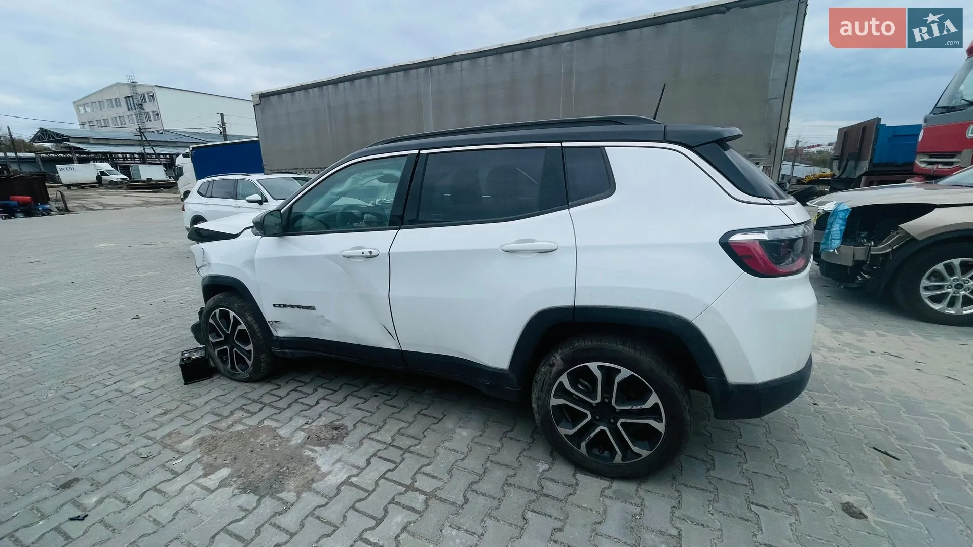 2023 Jeep Compass - мініатюра 3
