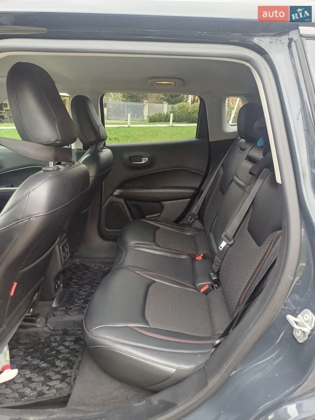 2017 Jeep Compass - мініатюра 10