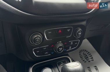 Внедорожник / Кроссовер Jeep Compass 2017 в Луцке