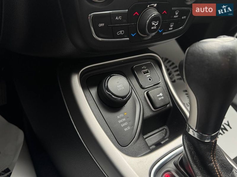 Внедорожник / Кроссовер Jeep Compass 2017 в Луцке