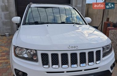 Внедорожник / Кроссовер Jeep Compass 2016 в Березовке