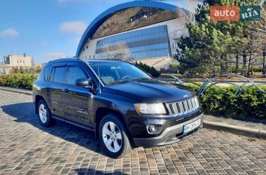Внедорожник / Кроссовер Jeep Compass 2013 в Южном