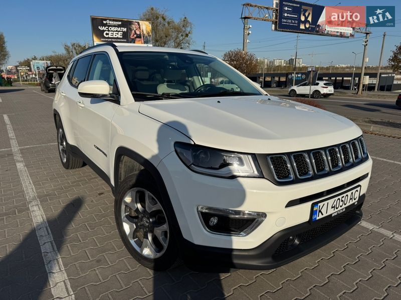 Внедорожник / Кроссовер Jeep Compass 2017 в Софиевской Борщаговке