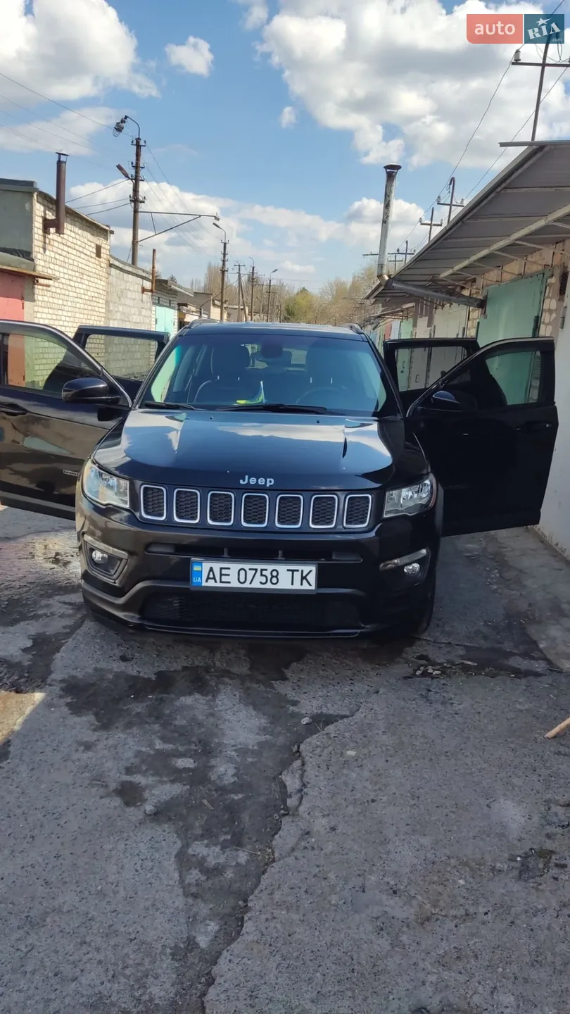2018 Jeep Compass - мініатюра 18