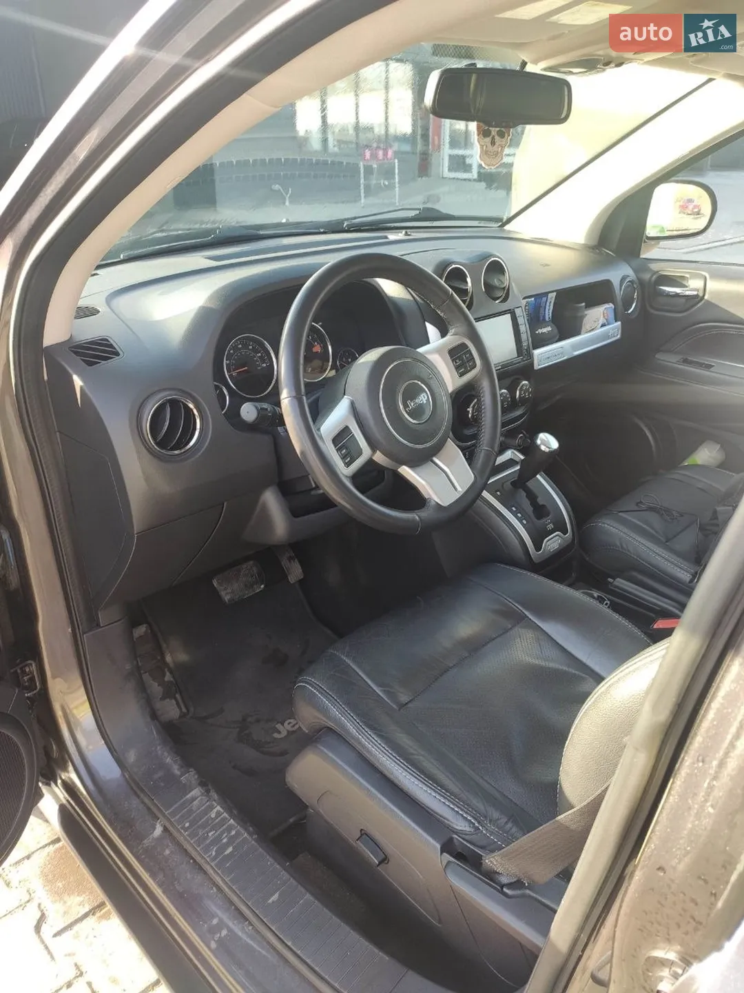 2016 Jeep Compass - мініатюра 8