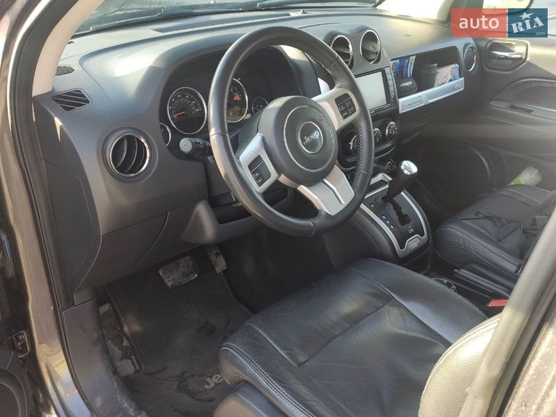 Внедорожник / Кроссовер Jeep Compass 2016 в Хмельницком