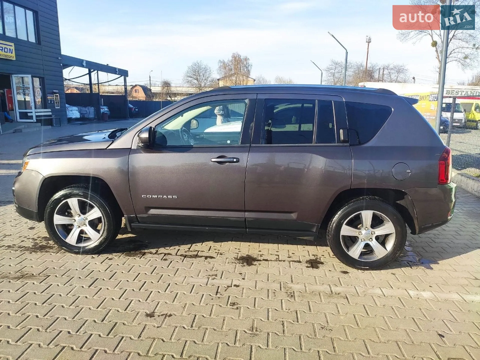 2016 Jeep Compass - мініатюра 4