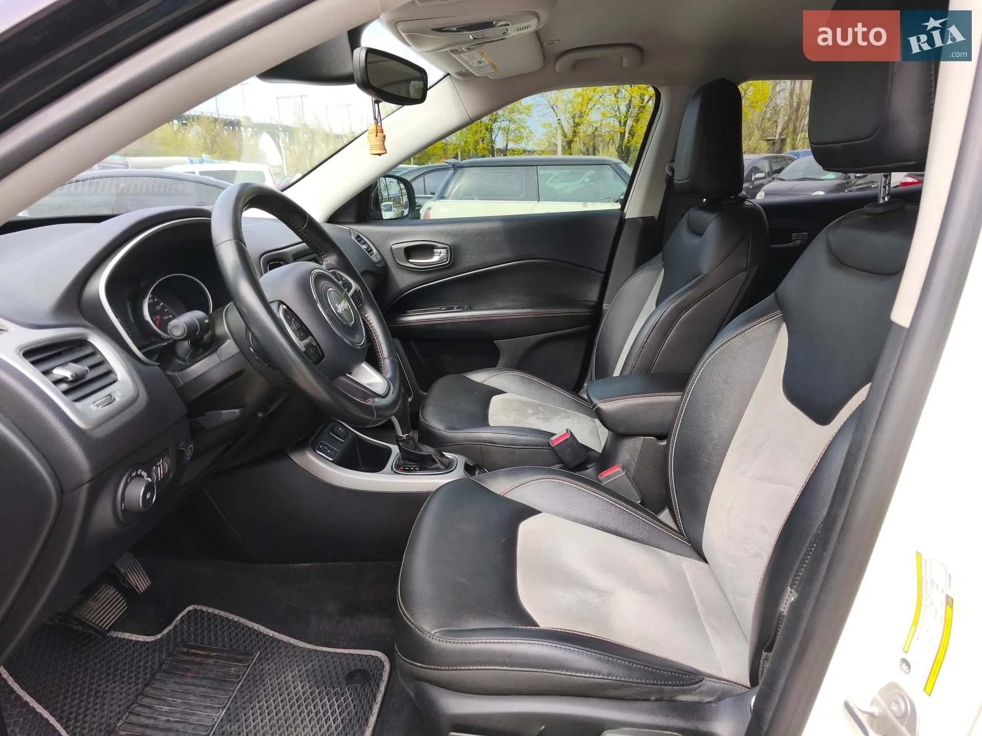 2018 Jeep Compass - мініатюра 13