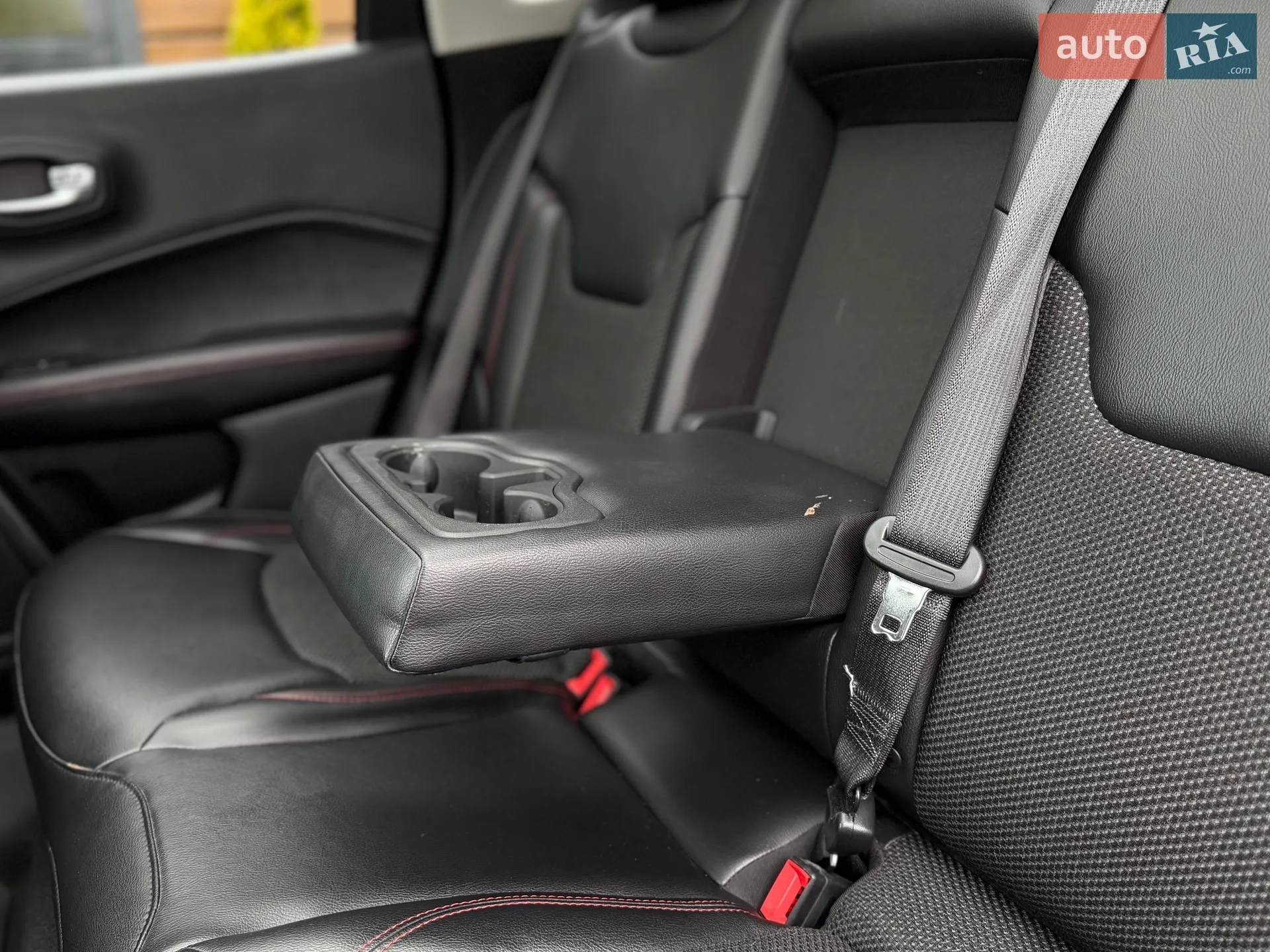 2018 Jeep Compass - мініатюра 52