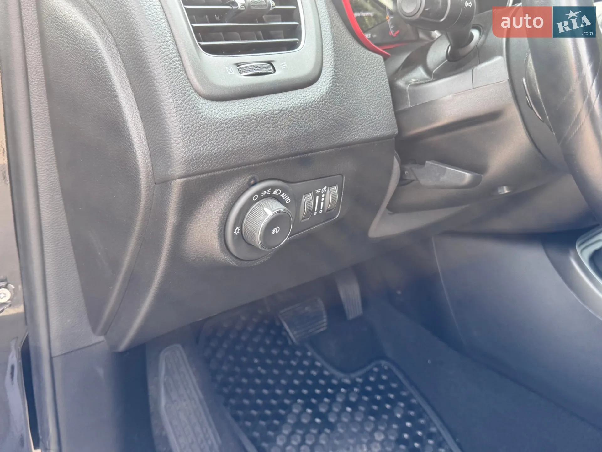 2020 Jeep Compass - мініатюра 42