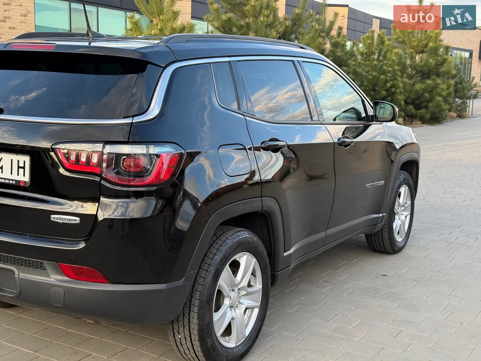 2021 Jeep Compass - мініатюра 14