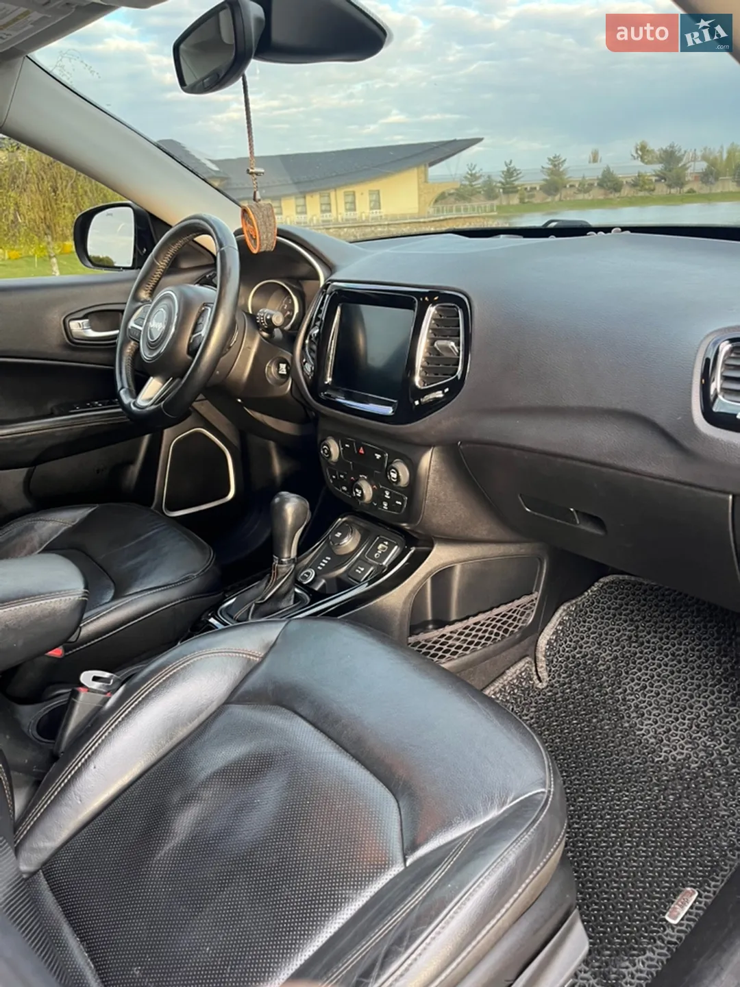 2017 Jeep Compass - мініатюра 14