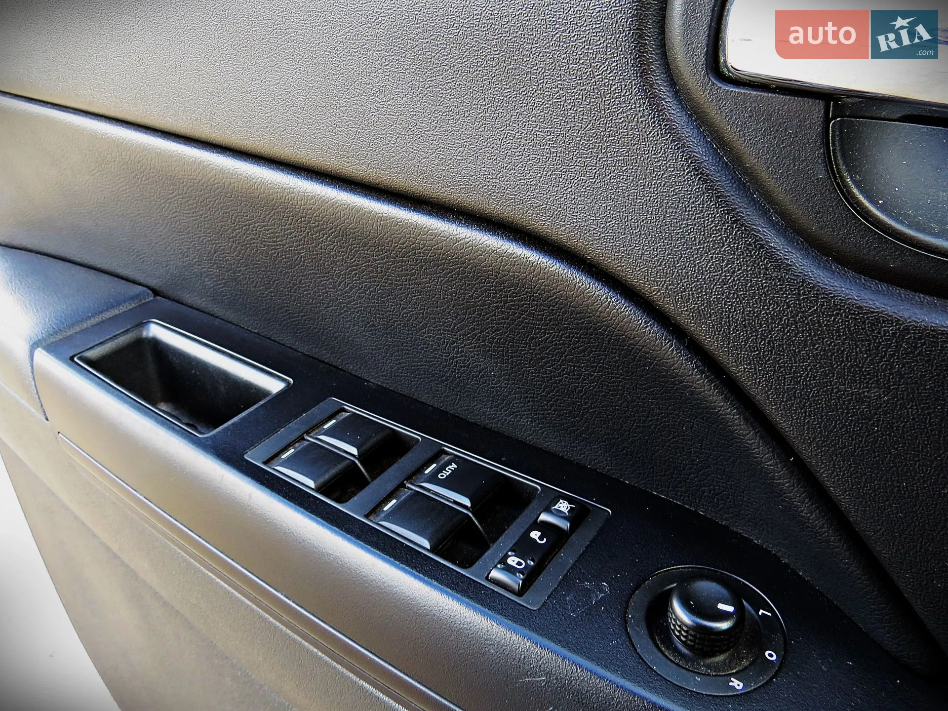 2014 Jeep Compass - мініатюра 8
